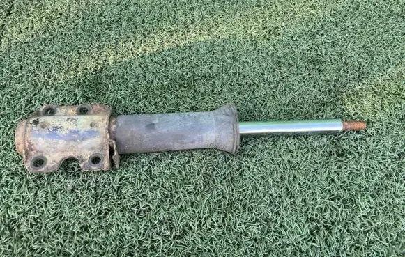 Mercedes-Benz Sprinter W901 W902 W903 W904 Front shock absorber/damper 9013230198