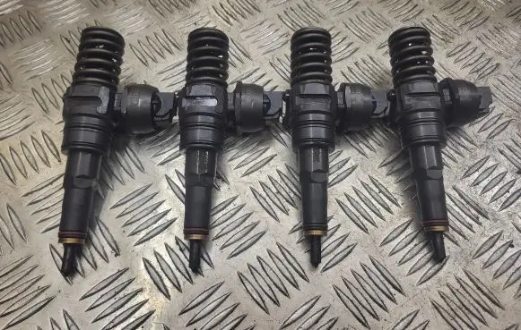 Fuel injectors set