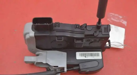KIA Sportage Rear door lock