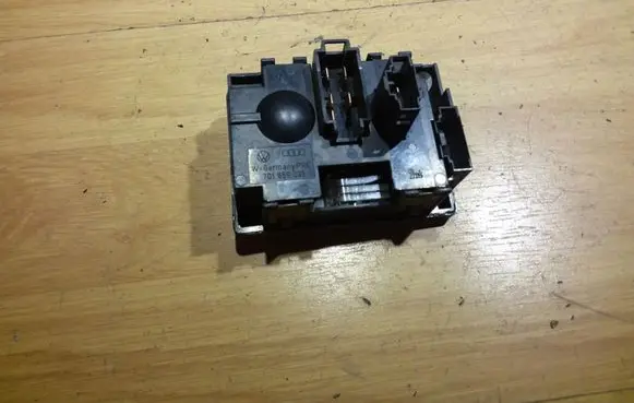 Volkswagen Transporter - Caravelle T4 Climate control unit 701959531