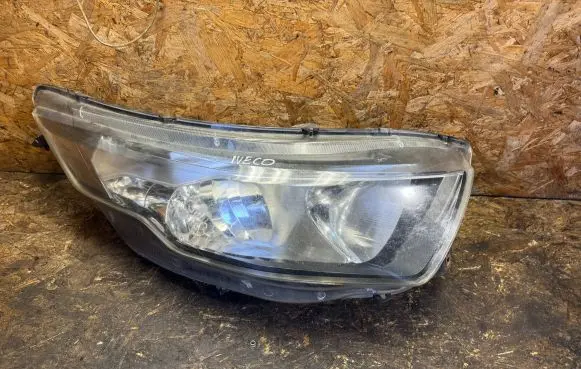 Iveco Daily 6th gen Headlight/headlamp 5801473744 1387413875