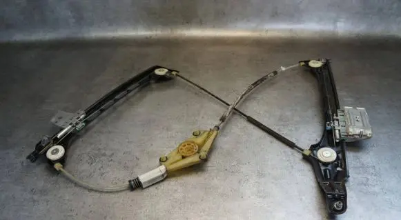 Audi TT TTS Mk2 Front door electric window regulator 8J0837461E