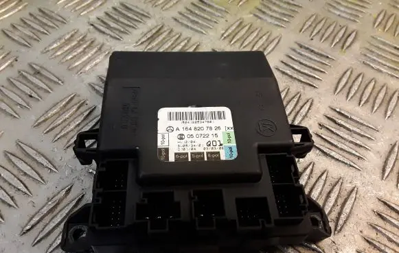 Mercedes-Benz R W251 Door control unit/module 1648207826 A1648207826