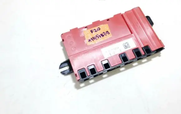 BMW 1 F20 F21 Fuse box set 922775204 07012013