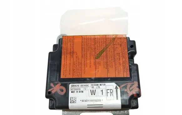 Nissan Qashqai Airbag control unit/module