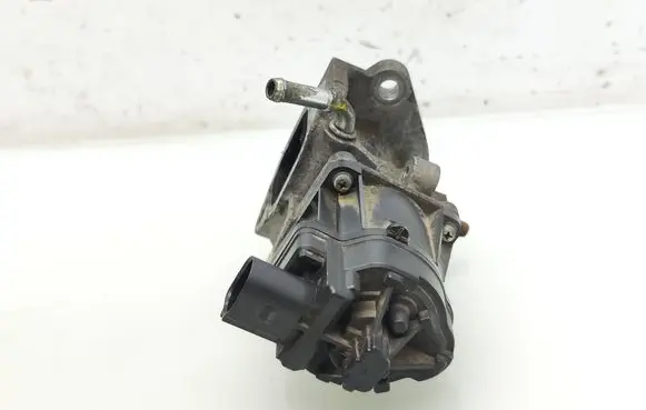 Mazda CX-5 EGR valve K5T70874 SH01 K6266