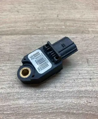 Toyota Avensis T270 Airbag deployment crash/impact sensor 8983105040 0250015466