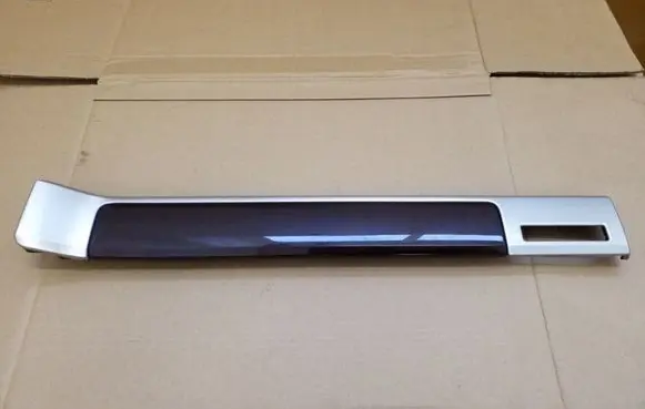 Volkswagen Touareg I Panel trim 7L6858969A