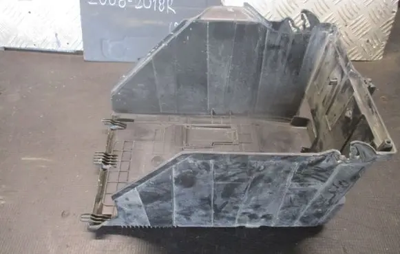 Peugeot Partner Battery box tray 