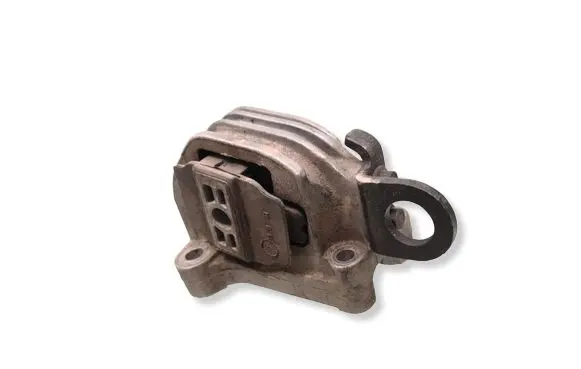 Volvo V70 Engine mount bracket 326D20