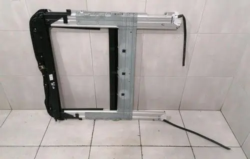 Mercedes-Benz C W204 Sunroof frame A2047801629