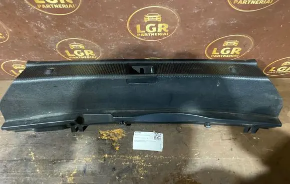 Mercedes-Benz C W204 Trunk/boot sill cover protection A2046900825