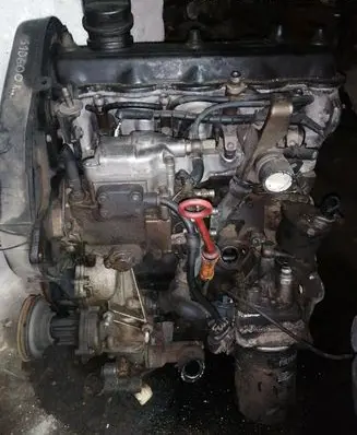 Volkswagen PASSAT B4 Engine 1Z736661