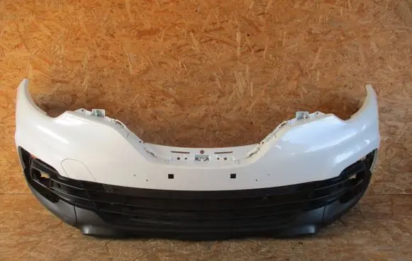 Renault Captur Front bumper 620277019B