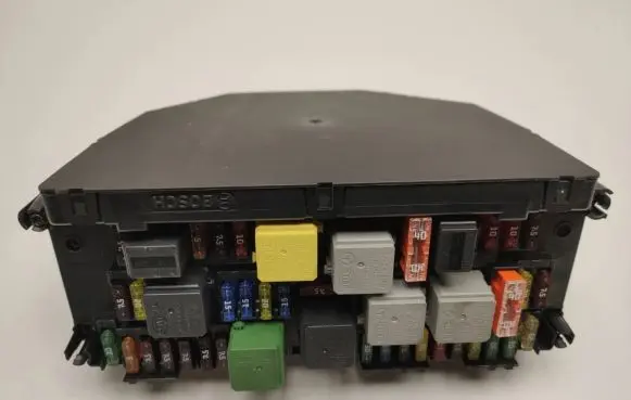 Mercedes-Benz E C207 W207 SAM control unit A2129006012