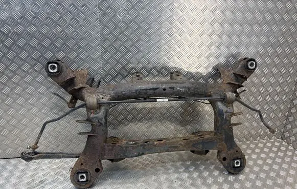 BMW 3 E90 E91 Rear subframe 33316783714 6764425