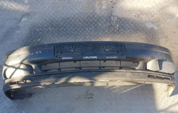 Renault Laguna I Front bumper