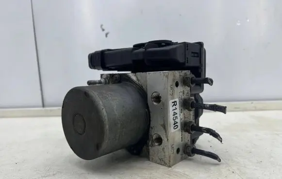 Mitsubishi Colt ABS Pump 0265230168 4670A403
