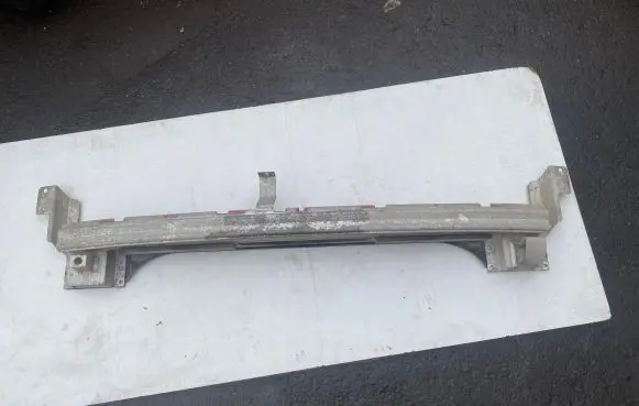 Mini One - Cooper R50 - 53 Rear beam 