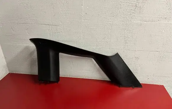BMW i3 (D)pillar trim (top) 7275670 51437275670