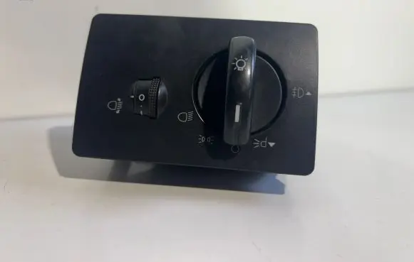 Ford Focus Light switch 4M5T13A024EA