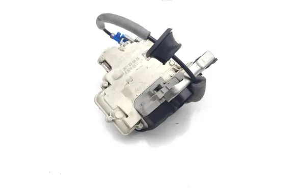 Audi A3 S3 8V Rear door lock 4G0839016