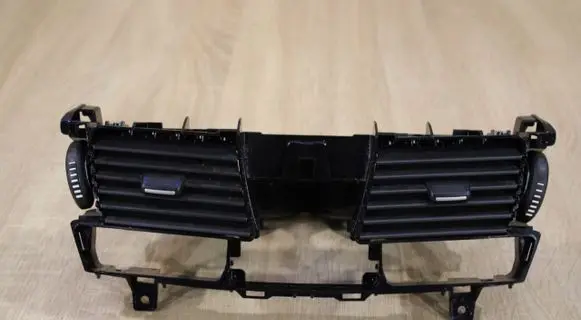 Renault Laguna III Dashboard side air vent grill/cover trim S255