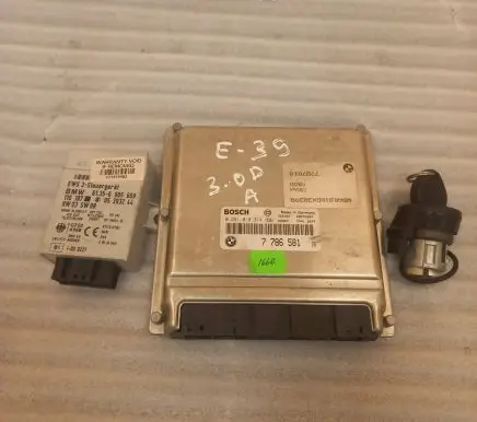 BMW 5 E39 Engine control unit/module 7786581 0281010314