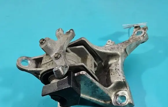 Honda Civic IX Gearbox mounting bracket IMPRK1591057