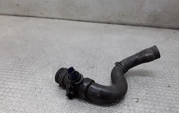 Audi A6 S6 C5 4B Engine coolant pipe/hose