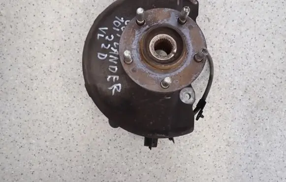 Mitsubishi Outlander Front wheel hub spindle knuckle 
