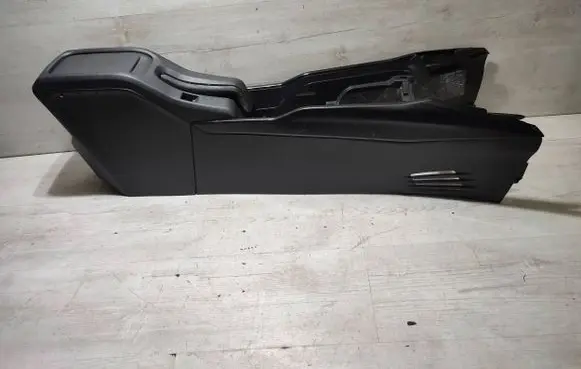 Peugeot 2008 I Center console 9677863777