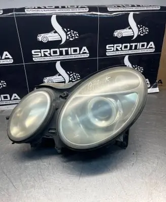 Mercedes-Benz E W211 Headlight/headlamp 16156300