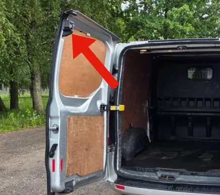 Ford Transit Custom Loading door lock 