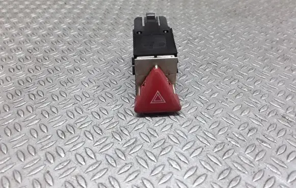 Volkswagen PASSAT B6 Hazard light switch 3C0953509