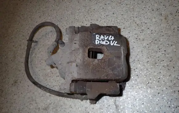 Toyota RAV 4 (XA20) Front brake caliper