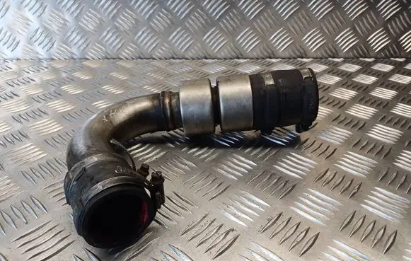 Ford C-MAX I Intercooler hose/pipe