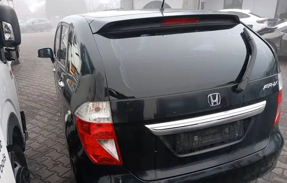 Honda FR-V Rear/tail lights LAMPATYLLEWAFRV