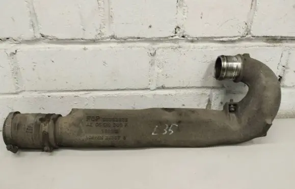Opel Zafira B Intercooler hose/pipe 55353825 CSS9003F