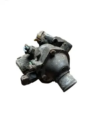 Thermostat/thermostat housing