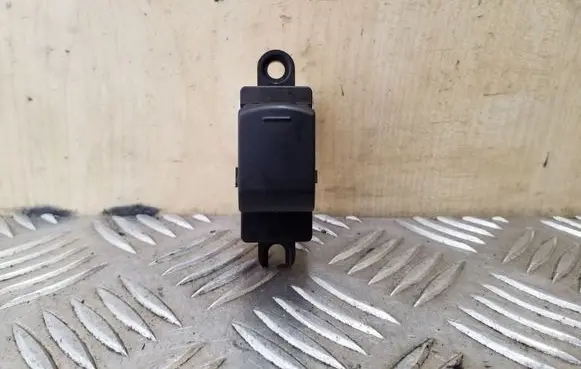 Subaru Outback Electric window control switch