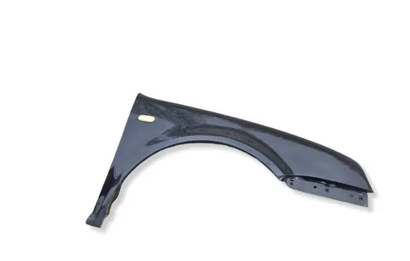 Volkswagen Golf IV Fender 