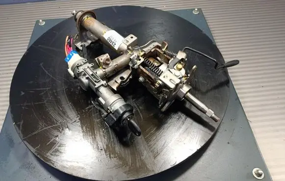 Audi Coupe Steering wheel axle