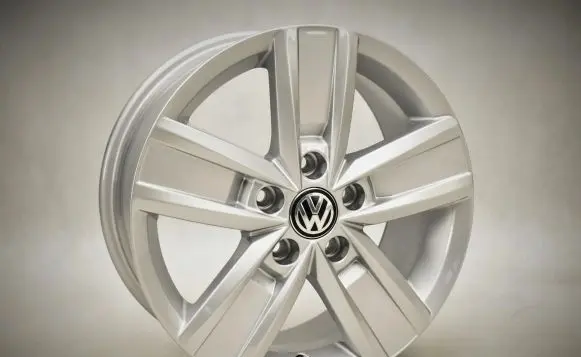 Volkswagen Multivan T5 R17 alloy rim 7E0601025P