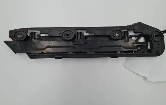 Volkswagen Touran I Front bumper mounting bracket 1T0807049