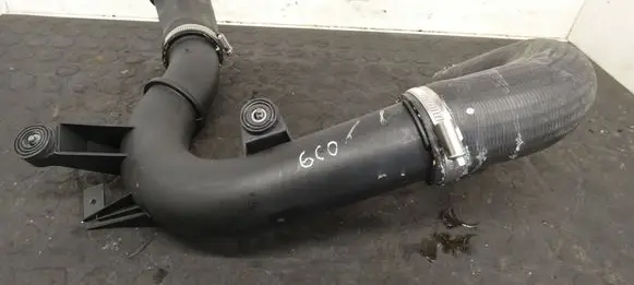 Volkswagen Tiguan Intercooler hose/pipe 6C0145770A 5QF145792