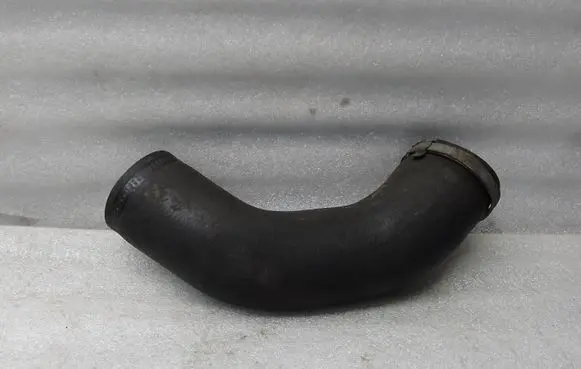 Volvo XC60 Intercooler hose/pipe 30740940