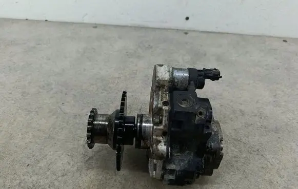 KIA Sorento Fuel injection high pressure pump 
