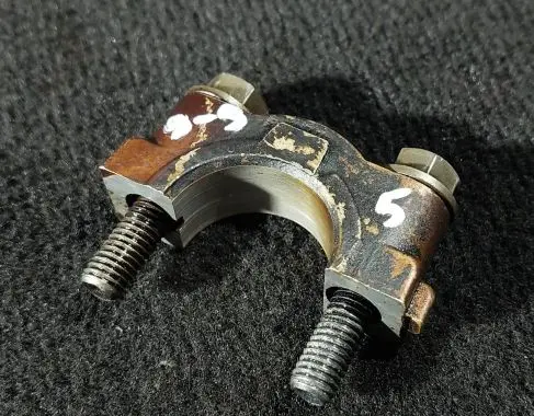 Saab 9-5 Camshaft holder 