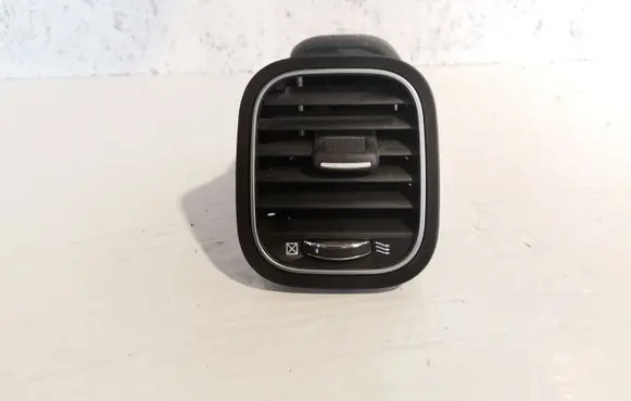 Dodge Charger Cabin air duct channel 